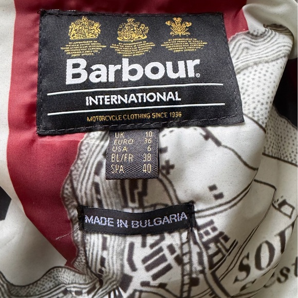 Barbour Belted Waxed Cotton Matlock Jacket with Faux Shearling Sherpa - Picture 10 of 12